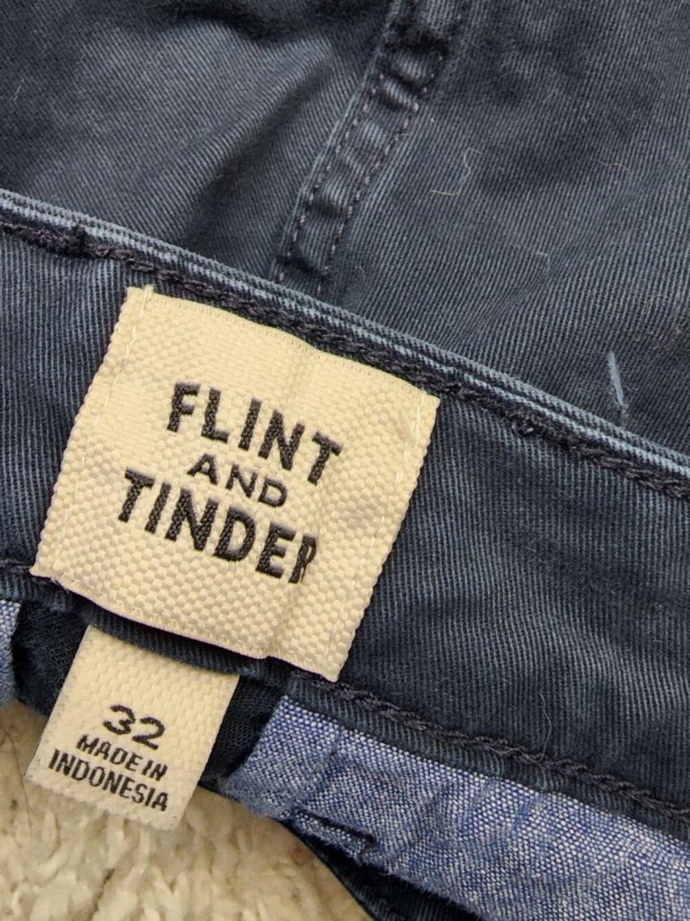Flint And Tinder Shorts Mens 32 Blue Chino Stretch Canvas 4 Inseam Casual Summer - Picture 6 of 6